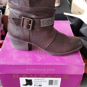 Rampage boots